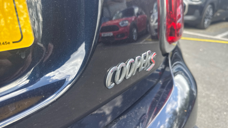 MINI Hatchback 2.0 Cooper S Exclusive 5dr Auto Petrol Hatchback